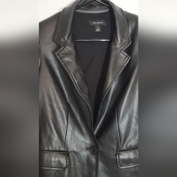 Halogen Faux Leather Blazer - Picture 2 of 10